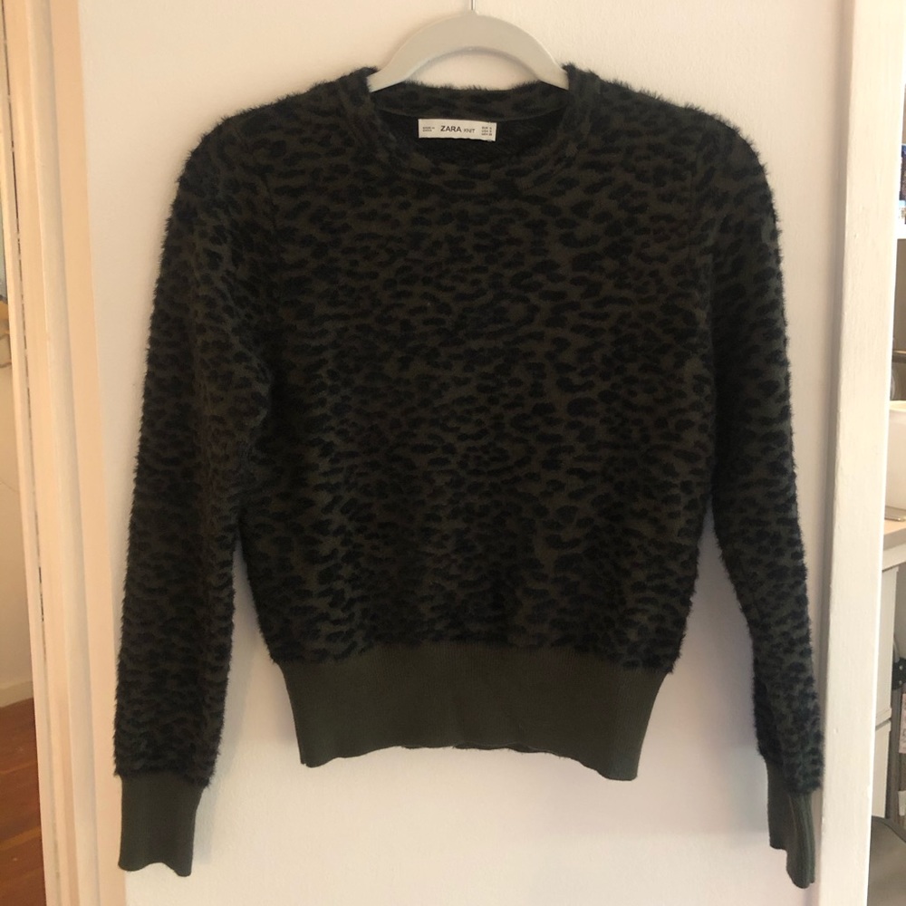 Zara knit leopard green sweater 💚✨